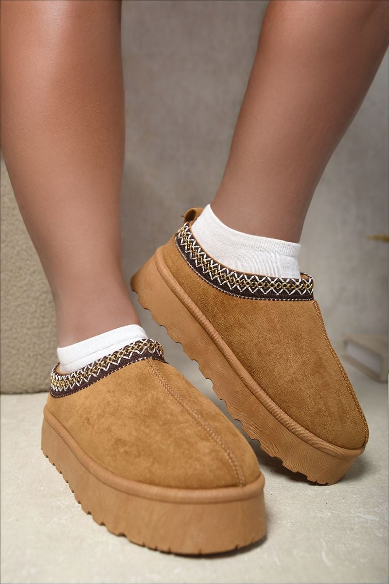 Aztec Detail Low Ankle Platform Slipper Boots