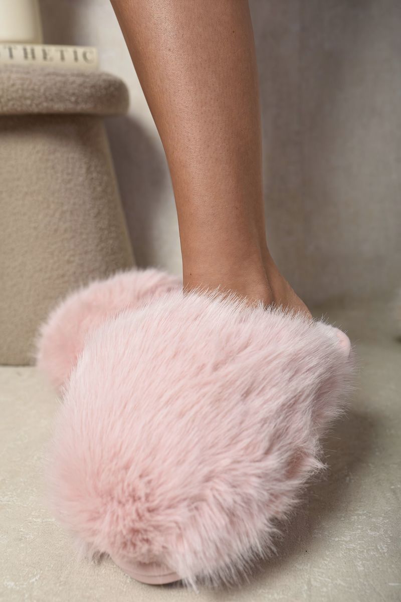 Fluffy Faux Fur Winter Sandals